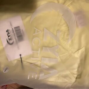 Brand new zyia long sleeve shirt